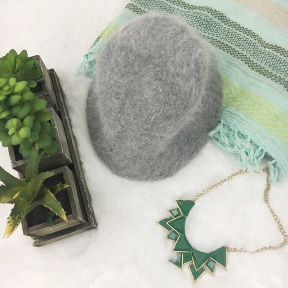 unbranded Accessories - 🌵Last Chance! Gray angora/wool blend bucket hat